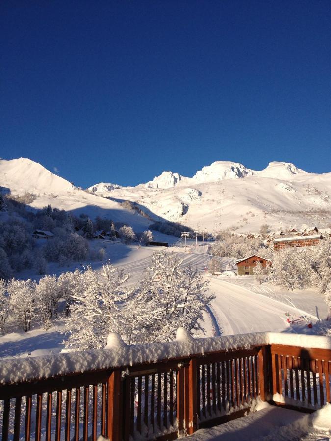 Chalet Beausoleil 4 Etoiles - Prestige - Au Pied Du Col De La Croix De Fer Saint-Sorlin-dʼArves Exterior foto